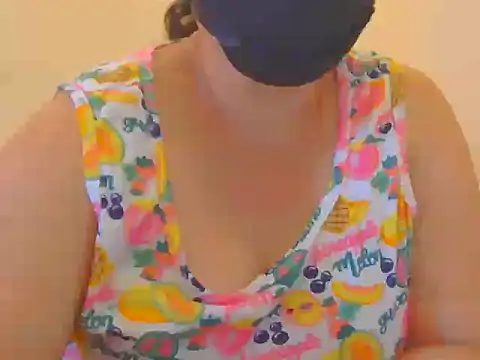 Kimkhaepretty online show from 01/11/26, 12:39