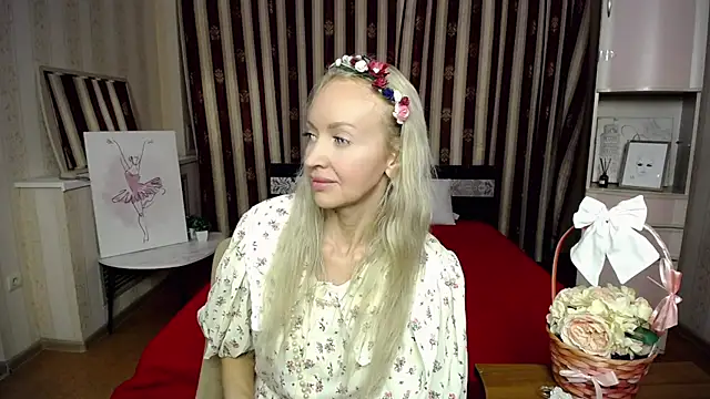 horny blonds online show from 11/27/25, 11:21