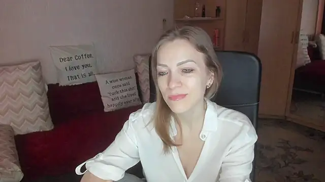 Snapshot of Tiffany_Bates chatting on 03/19/26, 10:15 Tiffany Bates online show from 03/19/26, 10:15