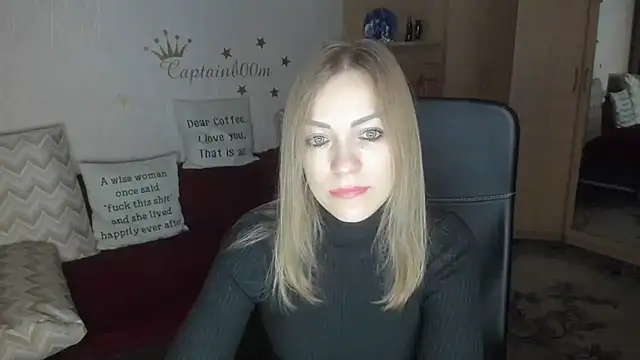 Tiffany Bates online show from 11/28/25, 03:50