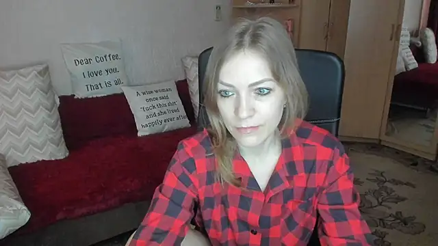 Snapshot of Tiffany_Bates chatting on 04/03/26, 11:16 Tiffany Bates online show from 04/03/26, 11:16