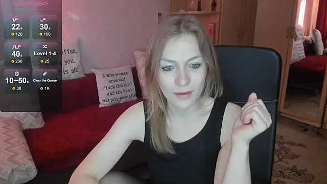 Snapshot of Tiffany_Bates chatting on 06/04/26, 03:11 Tiffany Bates online show from 06/04/26, 03:11