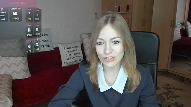 Snapshot of Tiffany_Bates chatting on 04/11/26, 11:14 Tiffany Bates online show from 04/11/26, 11:14