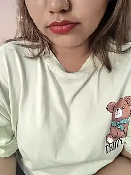 Miss Rose   online show from 03/28/26, 04:46