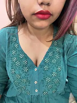 Miss Rose   online show from 05/21/26, 05:27