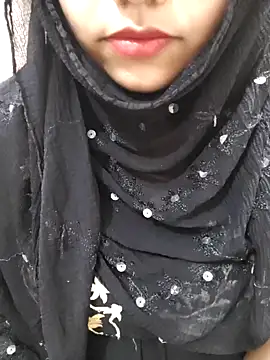 Miss Rose   online show from 11/26/25, 06:57