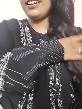 Miss Rose   online show from 10/16/25, 06:27