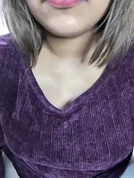 Miss Rose   online show from 11/03/25, 06:22