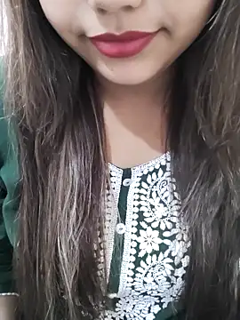 Miss Rose   online show from 11/17/25, 03:16