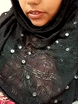 Miss Rose   online show from 10/28/25, 06:01