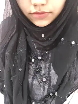 Miss Rose   online show from 12/17/25, 01:27