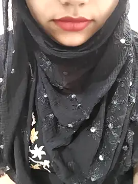 Miss Rose   online show from 11/28/25, 05:29