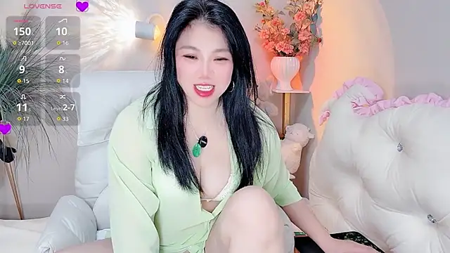 Huanhuan- online show from 03/12/26, 09:02