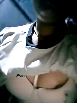 Snapshot of Samyy_xx chatting on 02/23/26, 11:27 Samyy xx online show from 02/23/26, 11:27