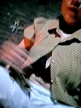 Snapshot of Samyy_xx chatting on 01/16/26, 12:42 Samyy xx online show from 01/16/26, 12:42