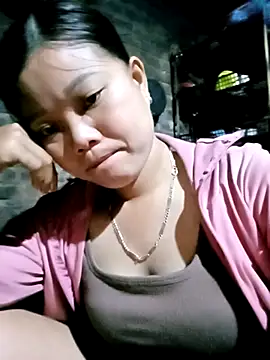 Snapshot of Samyy_xx chatting on 01/14/26, 12:14 Samyy xx online show from 01/14/26, 12:14