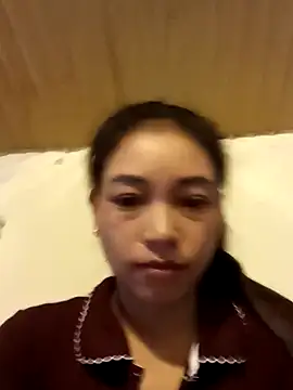 Snapshot of Phiny_xx chatting on 10/14/25, 11:47 Phiny xx online show from 10/14/25, 11:47