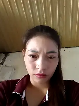 Snapshot of Phiny_xx chatting on 09/30/25, 04:51 Phiny xx online show from 09/30/25, 04:51