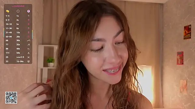 Snapshot of KeilaJeschon chatting on 11/02/25, 04:17 KeilaJeschon online show from 11/02/25, 04:17