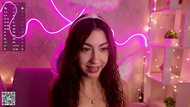 Snapshot of KeilaJeschon chatting on 11/17/25, 04:16 KeilaJeschon online show from 11/17/25, 04:16