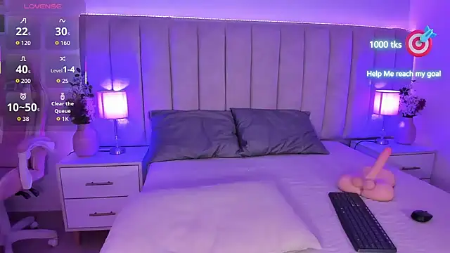 EllaaThorne online show from 03/06/26, 10:49