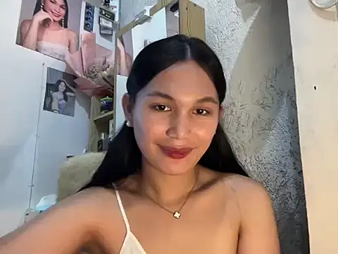 FelicityLincoln online show from 04/08/26, 07:32