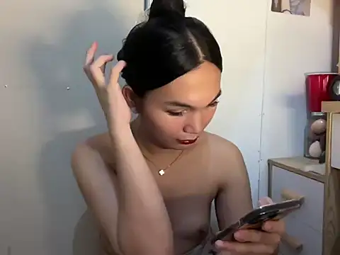 FelicityLincoln online show from 04/19/26, 03:13