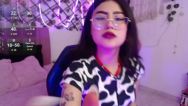 isa bunny18 online show from 10/24/25, 03:16