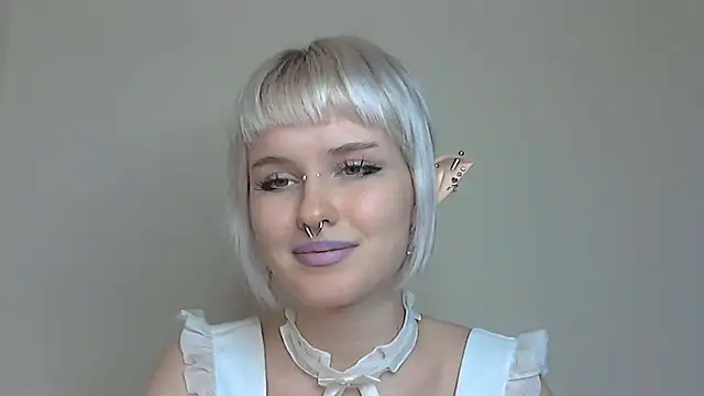 Snapshot of Paradoxy_ chatting on 11/27/25, 09:26 Paradoxy online show from 11/27/25, 09:26