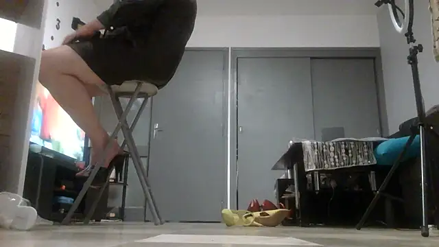 vanessadeesse online show from 04/12/26, 03:48