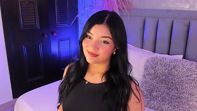 EmmaBlossom online show from 11/29/25, 07:58