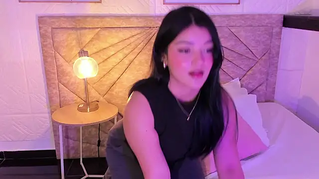 EmmaBlossom online show from 03/04/26, 01:52