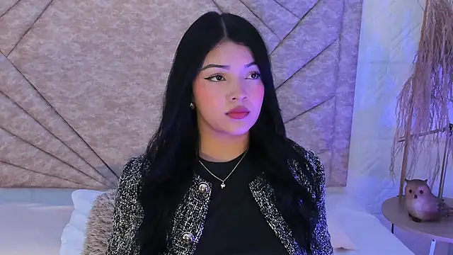 EmmaBlossom online show from 12/20/25, 12:41