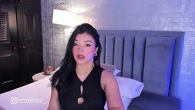 EmmaBlossom online show from 06/29/26, 12:16