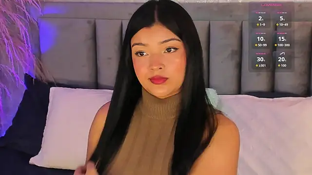 EmmaBlossom online show from 10/29/25, 07:13