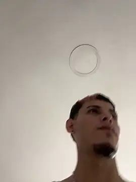 Snapshot of Pingasaboy20 chatting on 12/16/25, 01:04 Pingasaboy20 online show from 12/16/25, 01:04