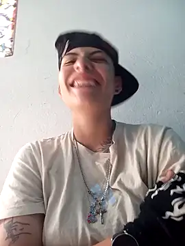 Owen tomboy online show from 10/14/25, 05:57