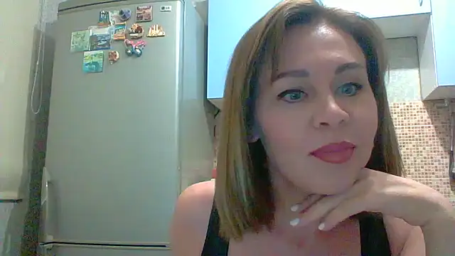 Snapshot of Olyverin chatting on 11/01/25, 12:50 Olyverin online show from 11/01/25, 12:50