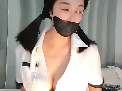 Snapshot of xinyin6666 chatting on 11/11/25, 06:41 xinyin6666 online show from 11/11/25, 06:41