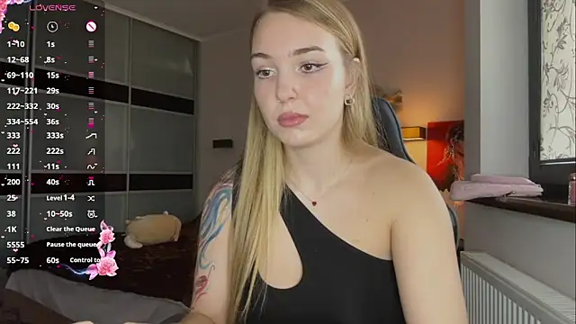 EvaCarter1 online show from 10/24/25, 10:47