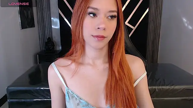 Snapshot of Sunrise_ch chatting on 11/23/25, 10:47 Sunrise ch online show from 11/23/25, 10:47