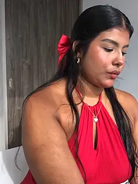 Snapshot of AnaBrowmn chatting on 10/16/25, 12:46 AnaBrowmn online show from 10/16/25, 12:46