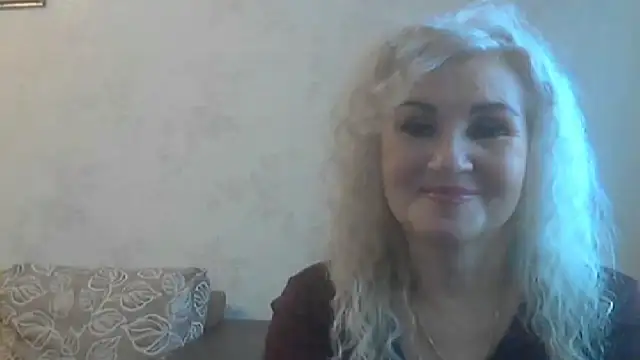 Snapshot of LadySexyBlond chatting on 10/16/25, 05:38 LadySexyBlond online show from 10/16/25, 05:38
