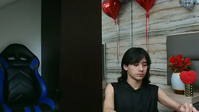 Lovers 21 online show from 02/18/26, 03:48