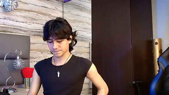 Lovers 21 online show from 03/29/26, 03:52