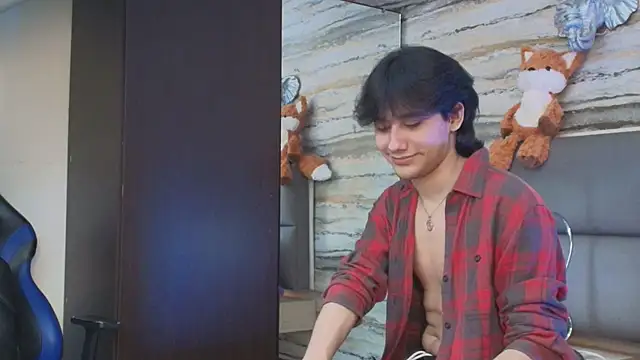 Lovers 21 online show from 05/09/26, 03:32