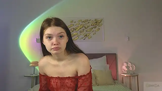 Nicole Broown  online show from 10/30/25, 09:22