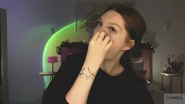 Nicole Broown  online show from 01/15/26, 09:18