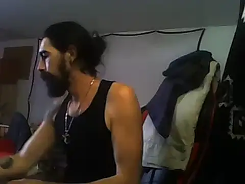 Snapshot of Neekaleek89 chatting on 11/13/25, 05:28 Neekaleek89 online show from 11/13/25, 05:28