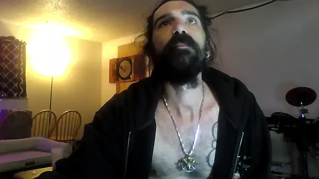 Snapshot of Neekaleek89 chatting on 10/09/25, 04:18 Neekaleek89 online show from 10/09/25, 04:18